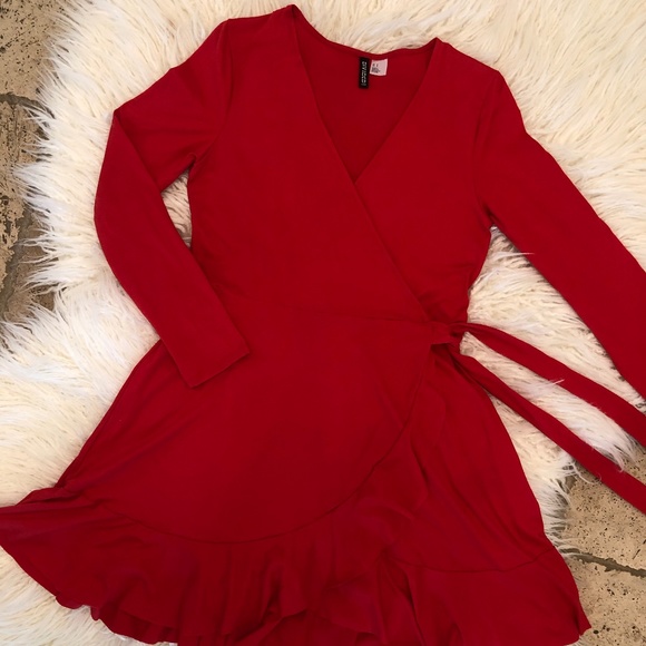 H&M Dresses & Skirts - H&M "Wrap dress in Red"